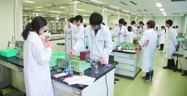 薬学類・創薬科学類