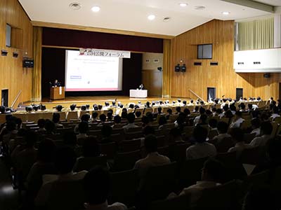 会場の様子