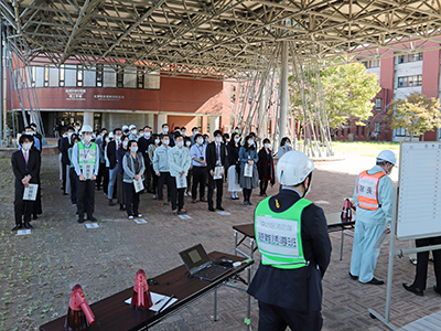 中地区一次避難の様子